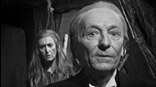 Alethea Charlton as Edith talking to the Doctor